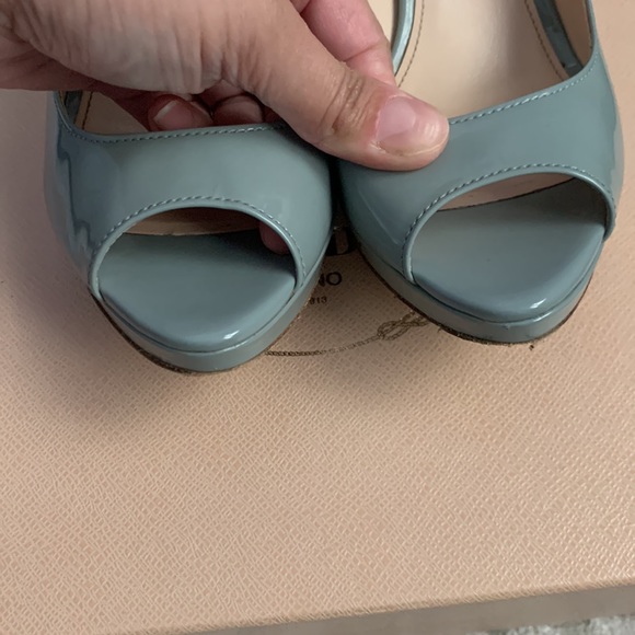 Prada heels size 38 - Picture 5 of 6